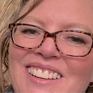 Meet your Posher, Sherilee